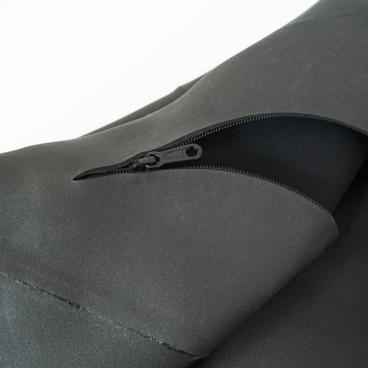 セミオーダー（受注生産） CRAFTSMAN WETSUITS ウェットスーツ フルスーツ 3mm ARC ジップ （フロントジップ） メッシュスキン ラバー ユニセックス 日本製 サーフィン 春秋冬用
